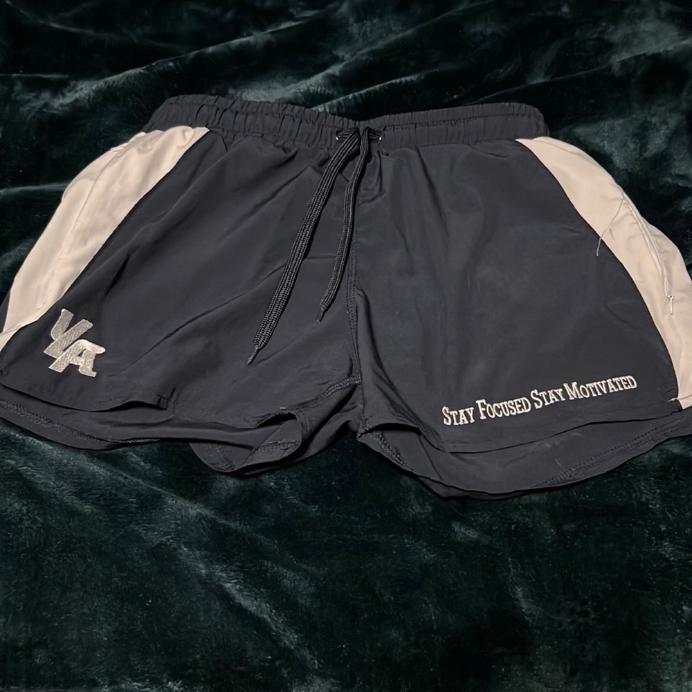 Youngla Bodybuilding Shorts Size Medium